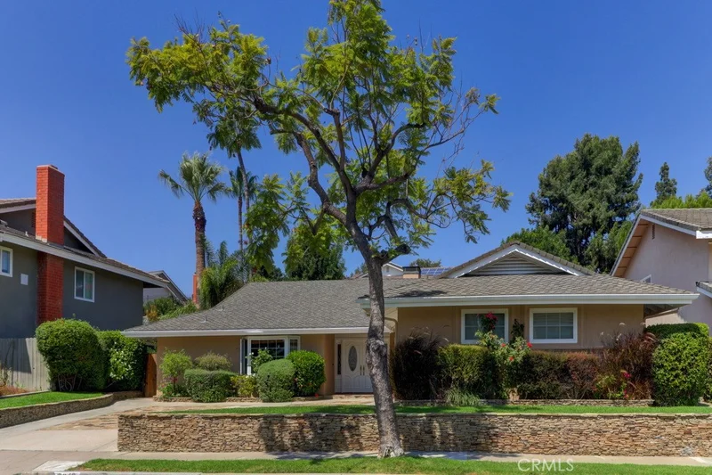2943 Echo Hill, Orange, CA 92867