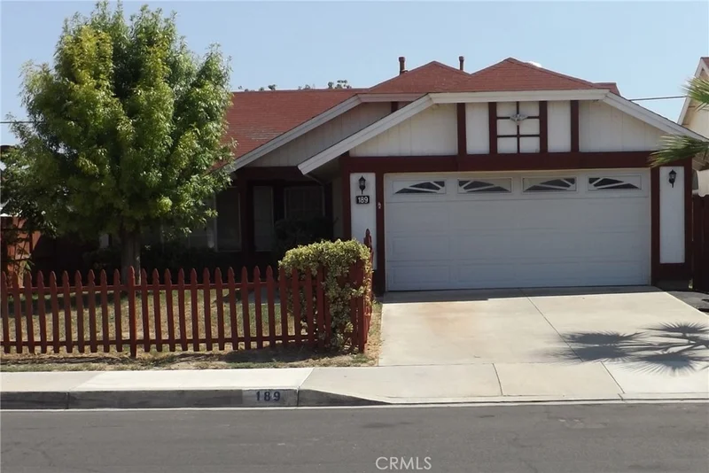 189 Whirlaway, Perris, CA 92571