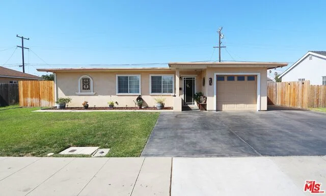 417 Bunny, Santa Maria, CA 93458