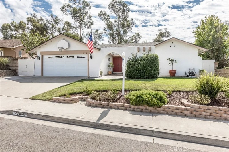 27542 Agrado, Mission Viejo, CA 92692