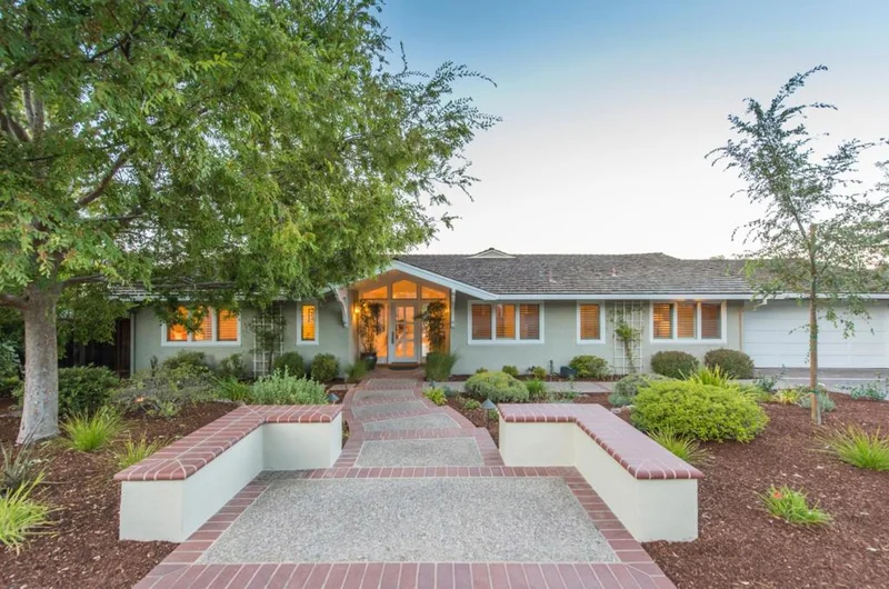 1252 Bellair, Menlo Park, CA 94025