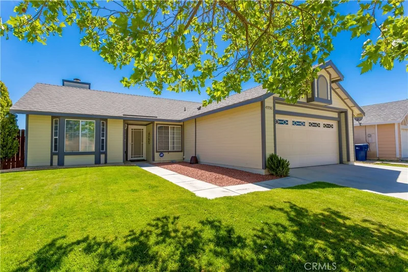 45930 Schamise, Lancaster, CA 93534