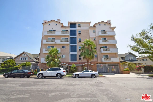 1026 Oxford #302, Los Angeles, CA 90006