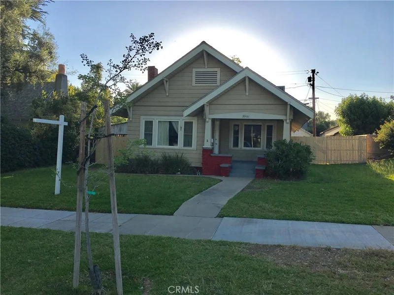 2961 Chestnut, Riverside, CA 92501