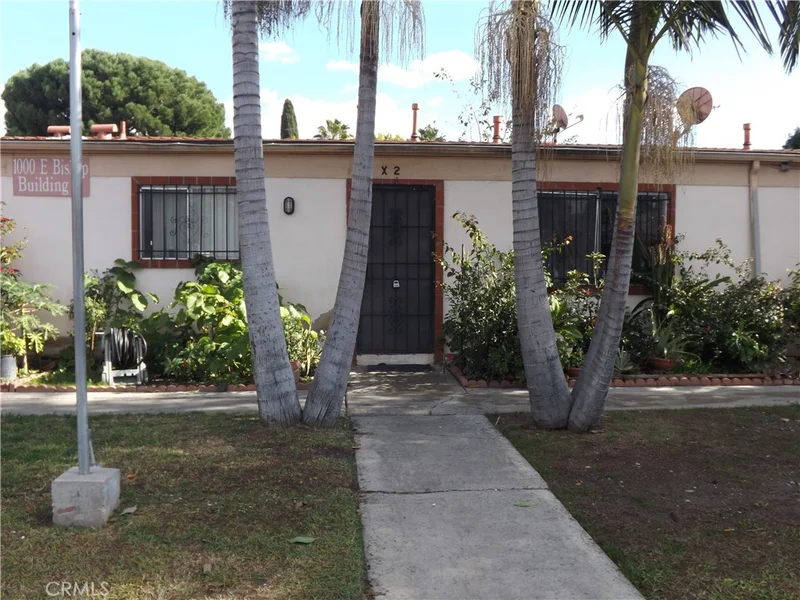 1000 Bishop #X2, Santa Ana, CA 92701