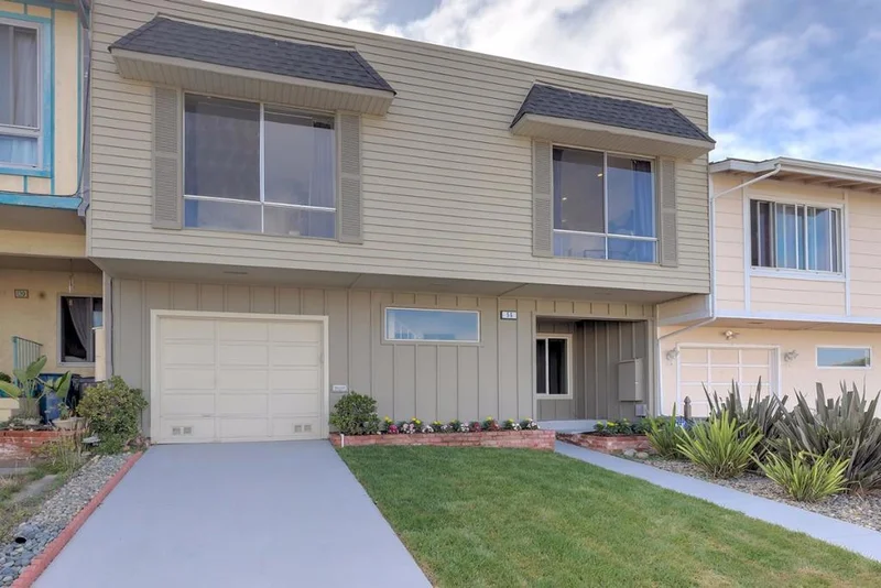 56 Penhurst, Daly City, CA 94015