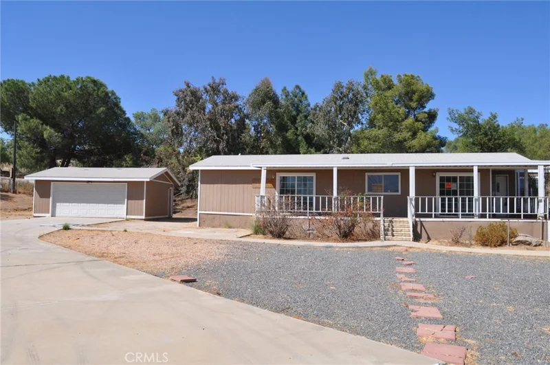 18421 Dougherty, Perris, CA 92570