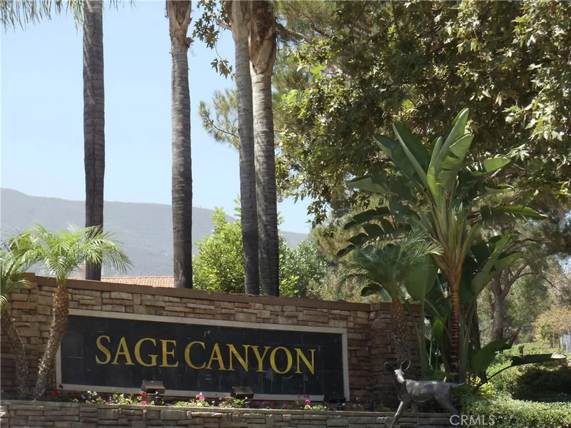 2550 San Gabriel Way 205, Corona, CA 92882