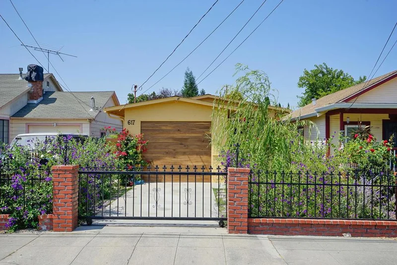 617 Macarthur, Redwood City, CA 94063