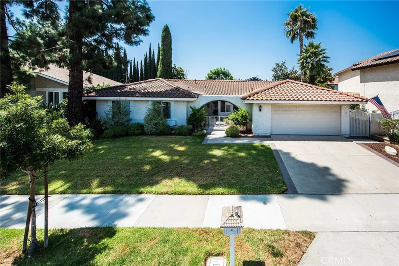 416 Carole, Orange, CA 92869