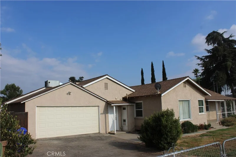 12257 13th, Yucaipa, CA 92399