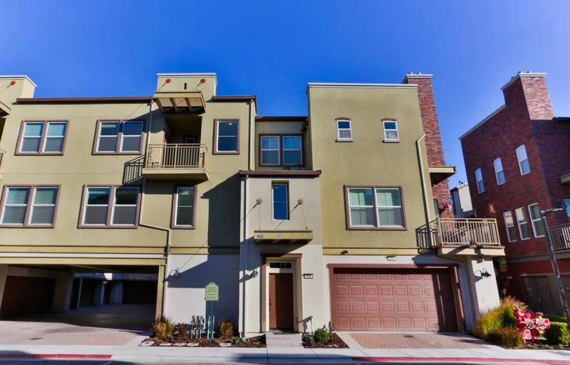 855 Gaspar, San Jose, CA 95126