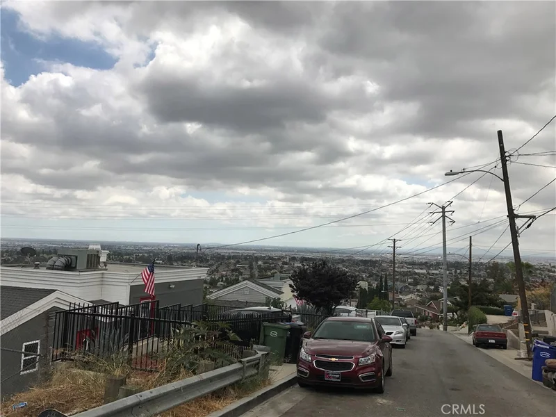 1015 Eastman, City Terrace, CA 90063