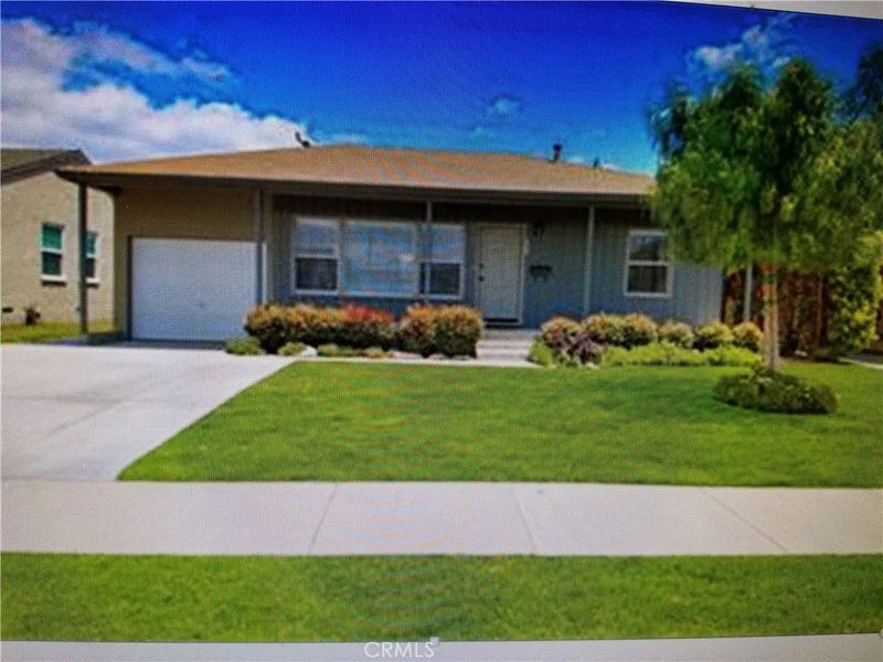 5638 Pennswood, Lakewood, CA 90712