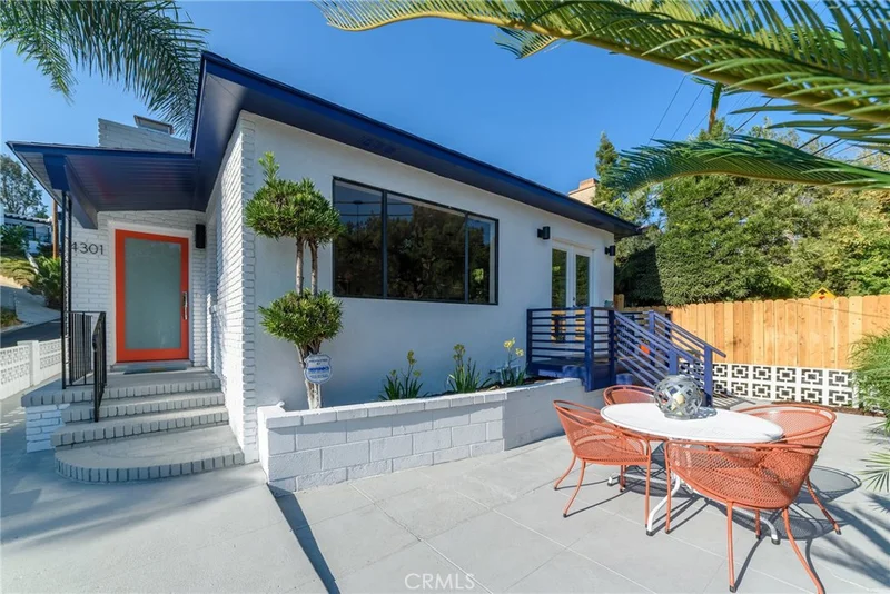 4301 Yosemite, Los Angeles, CA 90065