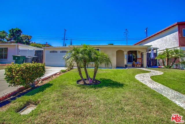5217 Vanderhill, Torrance, CA 90505