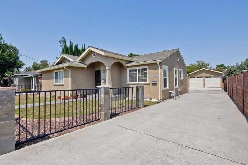 1247 Curtner, San Jose, CA 95125