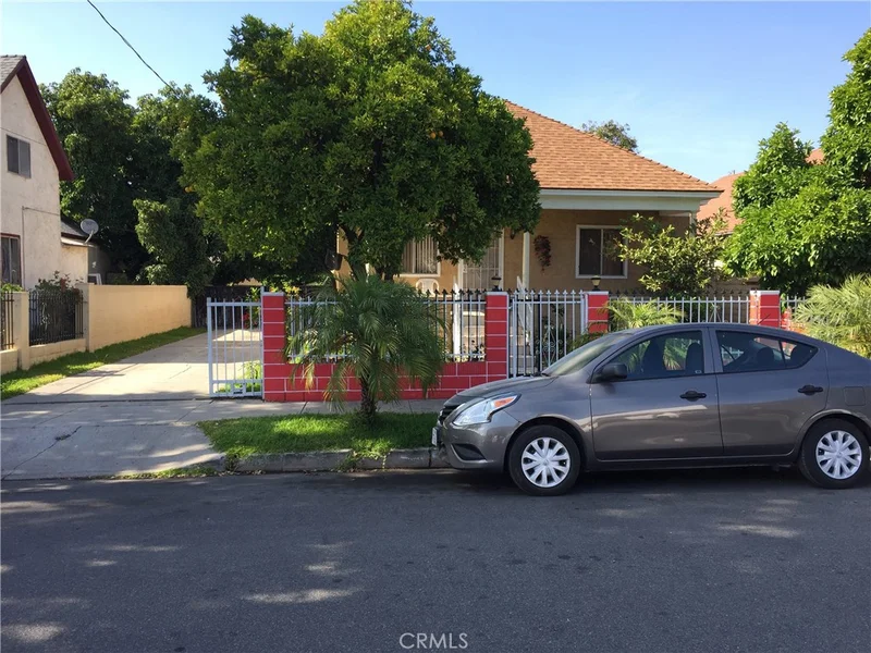 515 2nd, Santa Ana, CA 92701