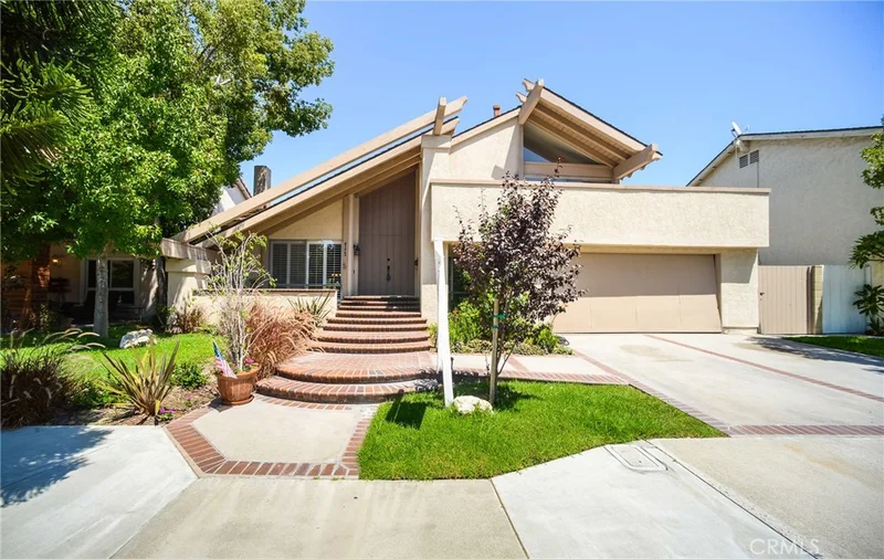 4173 Paseo De Oro, Cypress, CA 90630