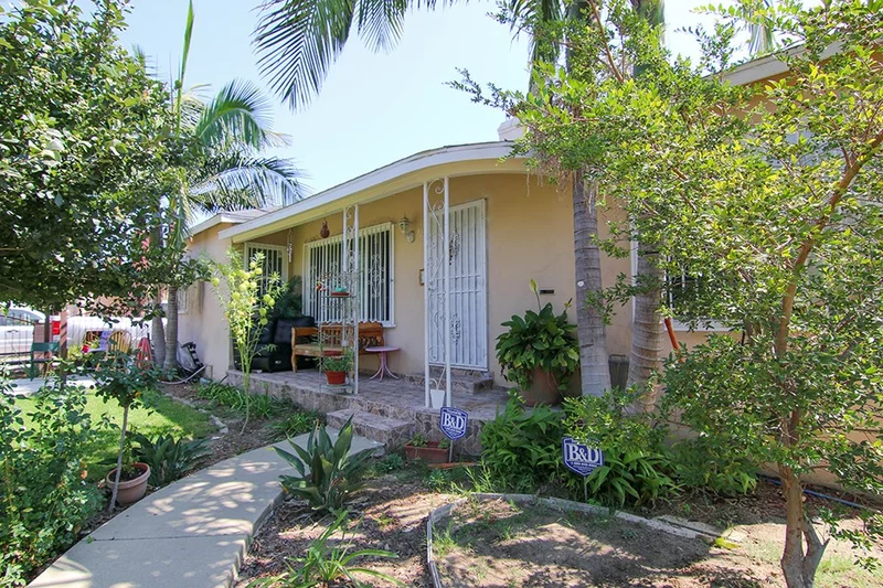 426 Essey, Compton, CA 90221