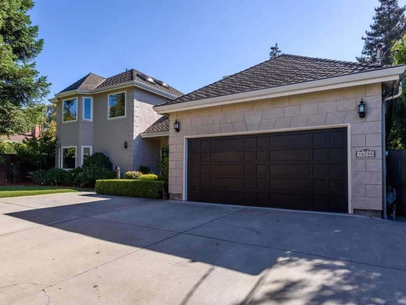 428 Santa Clara Avenue, Redwood City, CA 94061