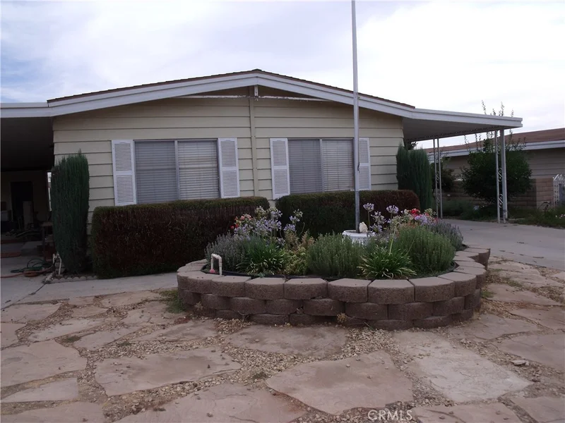 450 Deerhill, Perris, CA 92570