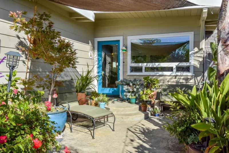 550 35th, Santa Cruz, CA 95062