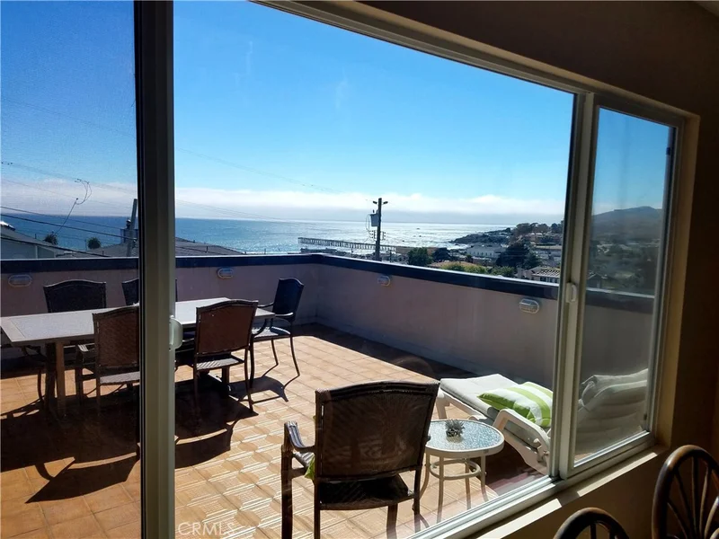 27 Bakersfield, Cayucos, CA 93430