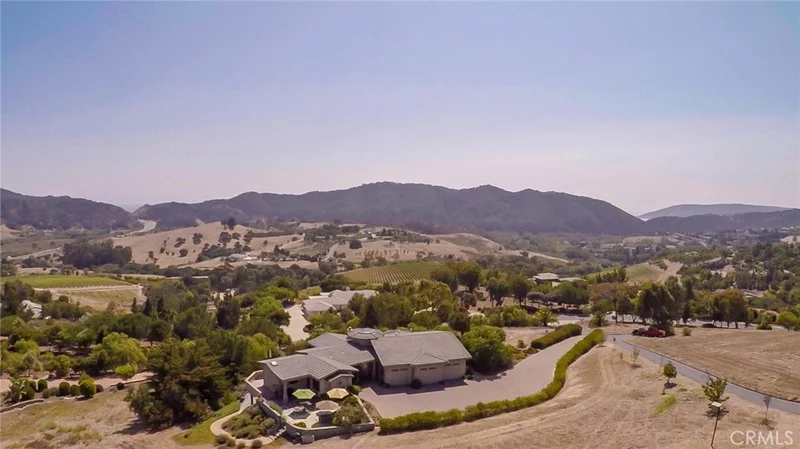 850 Bassi Drive, San Luis Obispo, CA 93405