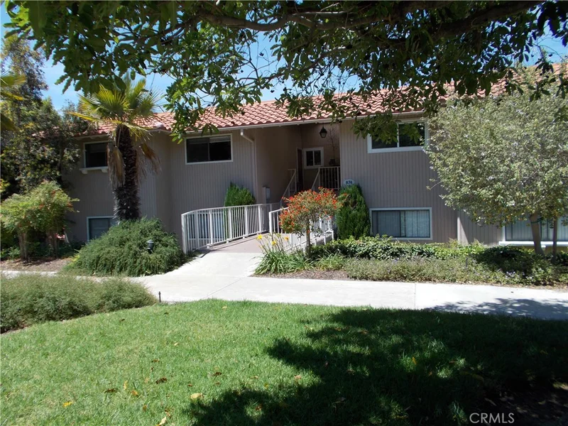 874 Avenida Sevilla A, Laguna Woods, CA 92637
