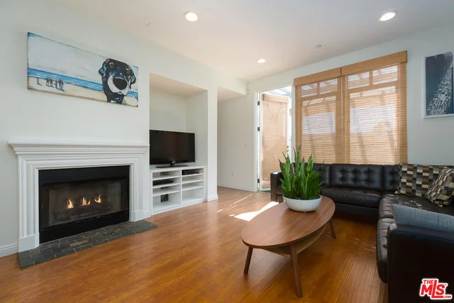 5625 Crescent Park West #333, Playa Vista, CA 90094