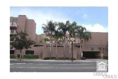 450 4th #224, Santa Ana, CA 92701