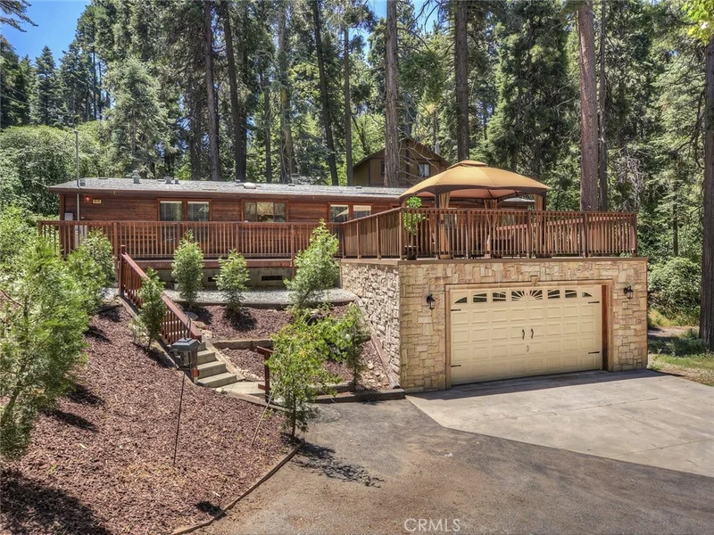874 Kuffel Canyon, Lake Arrowhead, CA 92385
