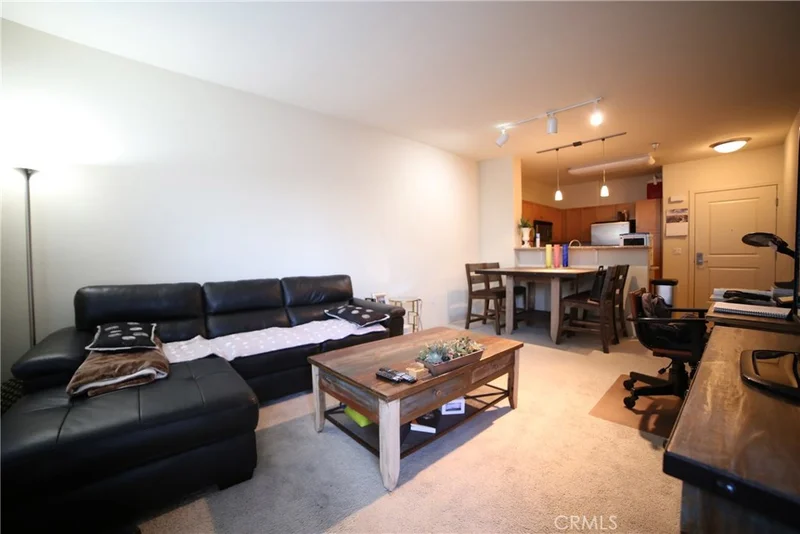 100 Alameda #306, Los Angeles, CA 90012