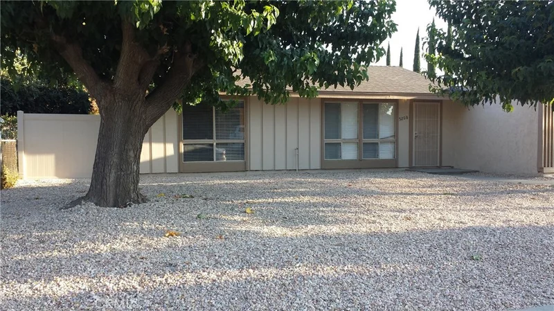 5208 Hoffer, Banning, CA 92220