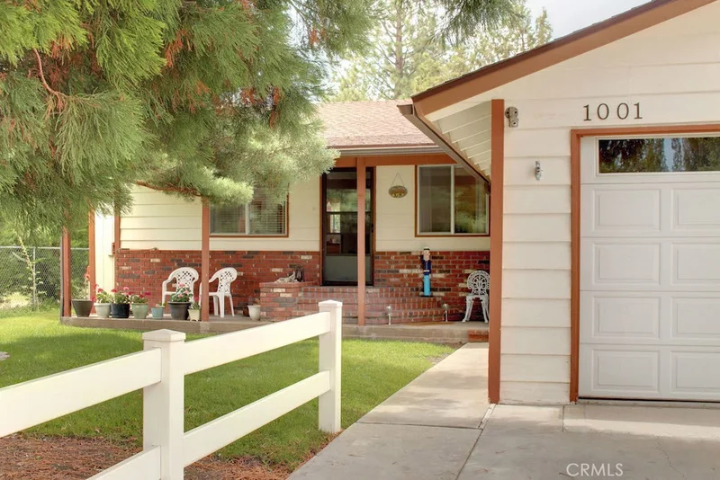 1001 Sierra, Big Bear, CA 92314