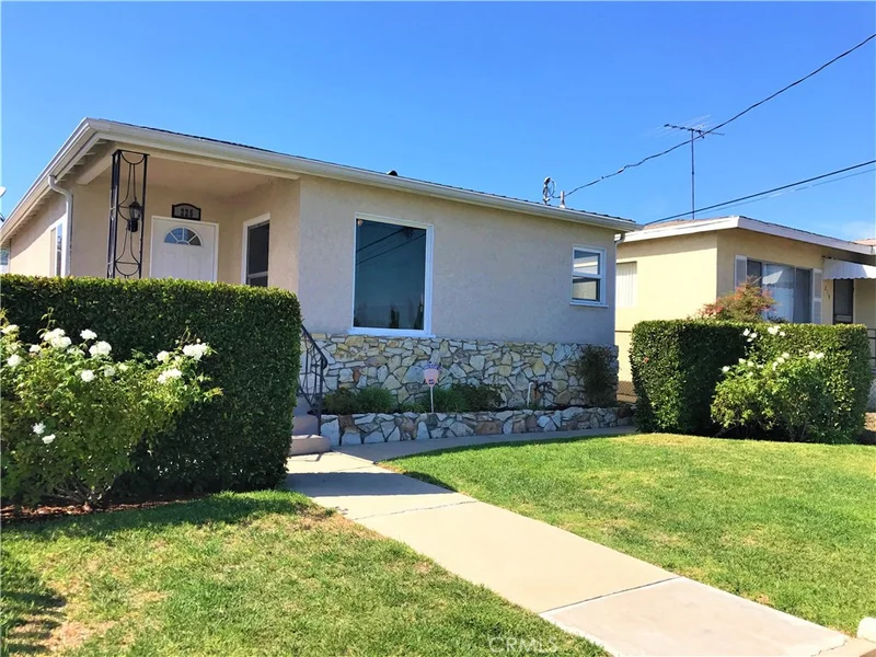 225 Walker, San Pedro, CA 90732