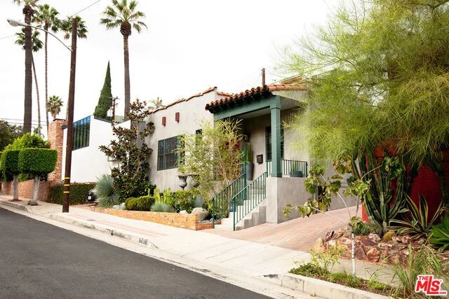 8835 Betty, West Hollywood, CA 90069