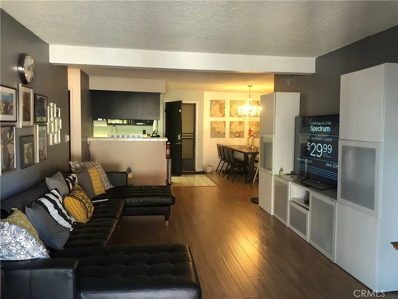 2599 Walnut Ave. #107, Signal Hill, CA 90755