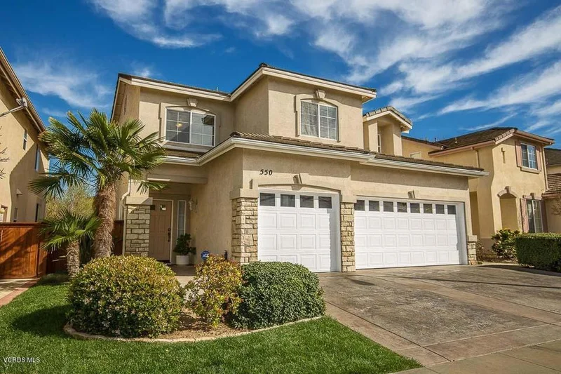 550 Fallbrook, Newbury Park, CA 91320
