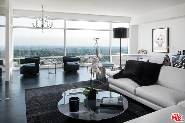1 W Century Drive 22A, Los Angeles, CA 90067