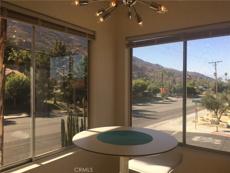2290 Palm Canyon #10, Palm Springs, CA 92264