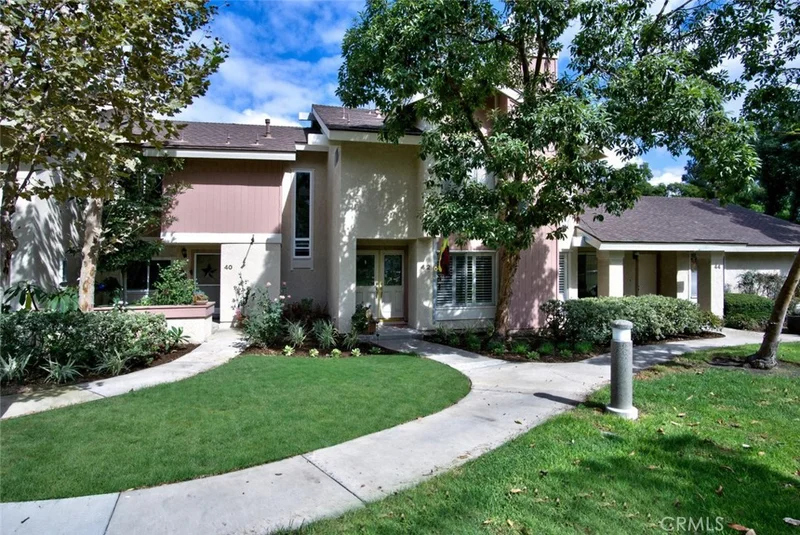 42 Snapdragon #27, Irvine, CA 92604