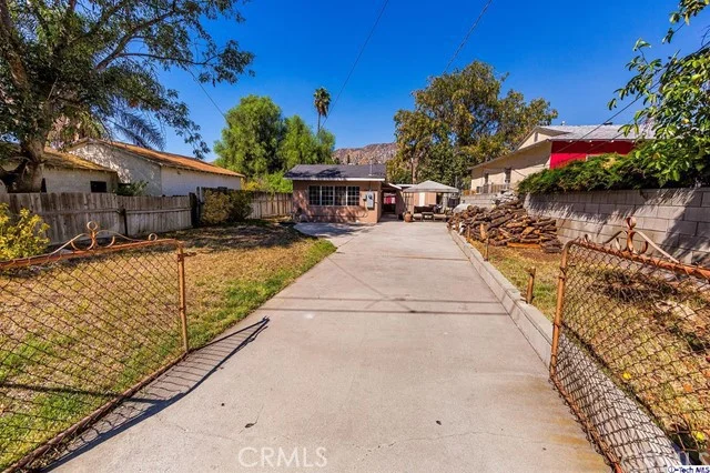 7833 Forsythe, Sunland, CA 91040