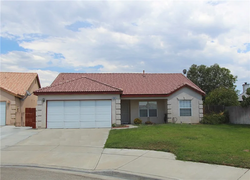 7837 Cienega, Highland, CA 92346