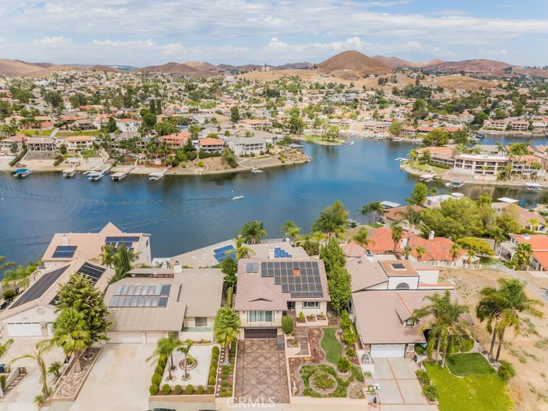22654 Canyon Lake, Canyon Lake, CA 92587