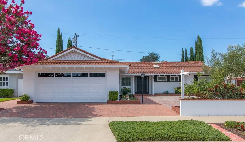 413 Bay, Costa Mesa, CA 92627