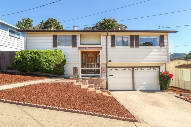 1157 Manzanita, Pacifica, CA 94044