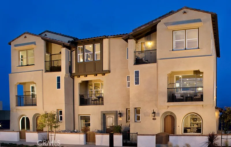 6322 Pacific, Westminster, CA 92683