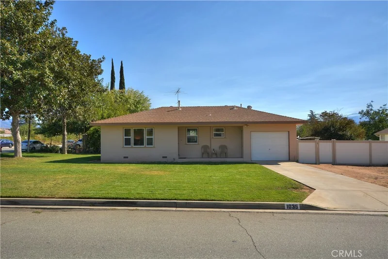 1035 E. 11th St., Beaumont, CA 92223